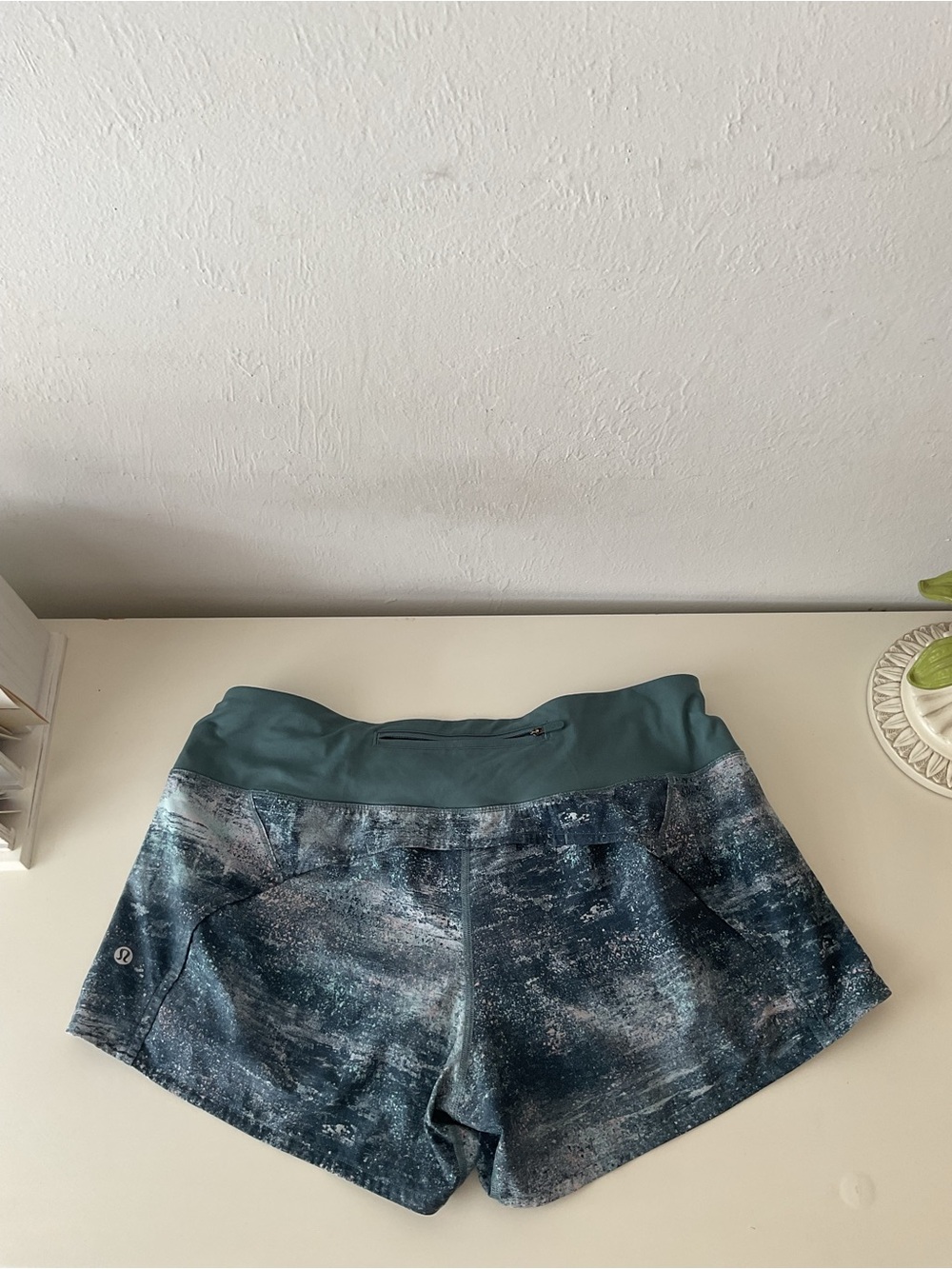lululemon athletica speed up shorts azurite rare